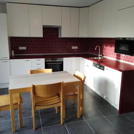 Apartment A Deux Pas De Strasbourg Et Du Tram *